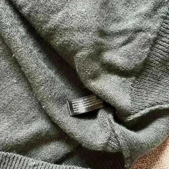 The Limited XS Green & Black Asymmetrical Loose Fit Sweater - Picture 6 of 7